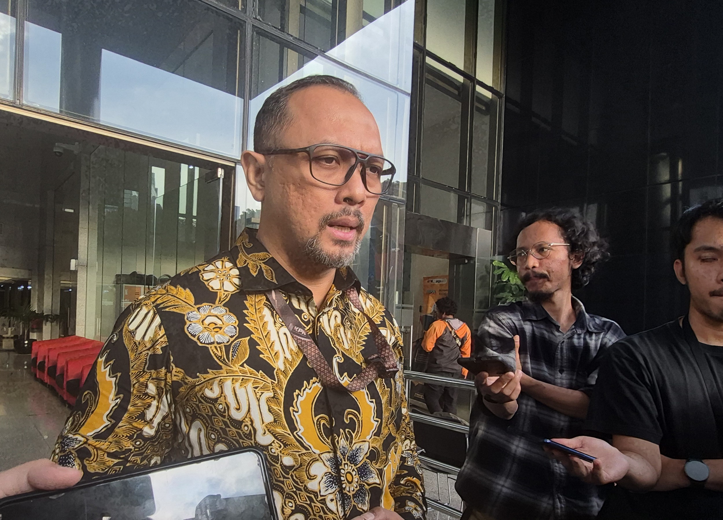 KPK Limpahkan Berkas Pj Wali Kota Pekanbaru ke JPU, Bakal Segera Disidangkan