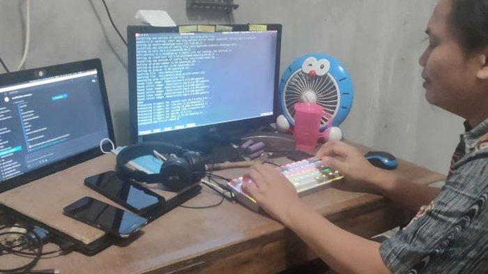 Sempat Disangka Tetangga Pengangguran, Ahli IT Ini Tangani Server Berbagai Negara
