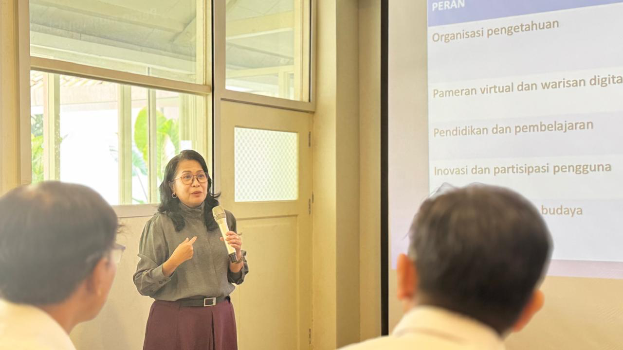 Kegiatan Pengmas Departemen Informasi dan Perpustakaan, FISIP, Unair: Membentuk Ekosistem Masyarakat Berpengetahuan Melalui Museum