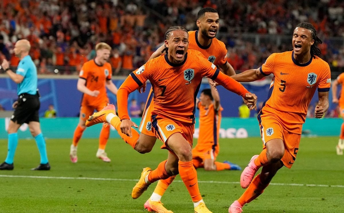 Belanda vs Prancis 0-0: Kylian Mbappe Cadangan, Ronald Koeman Tak Terima dengan Keputusan VAR