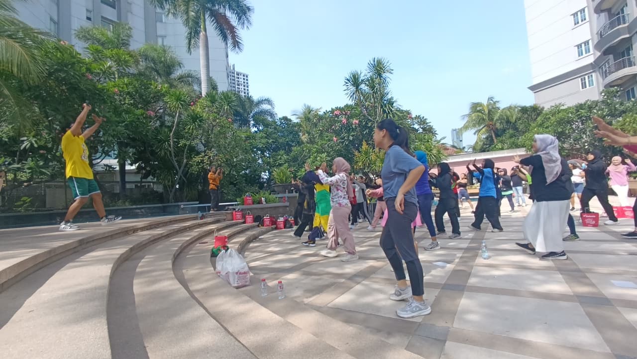 Weekend WellFest 2025 di Java Paragon Hadirkan Zumba, Health Talk, dan Yoga