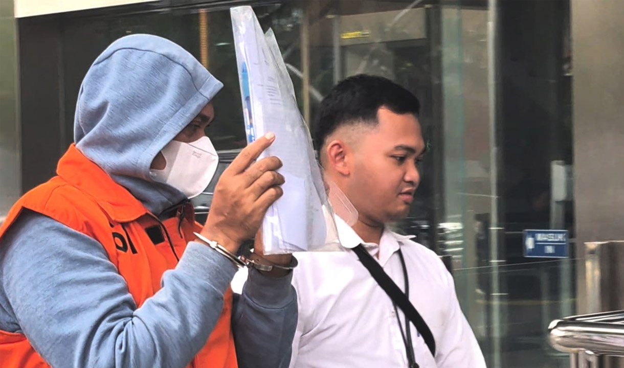 Koruptor Kerap Tutupi Wajah dari Media, Publik Diminta Tekan DPR Atur Keterbukaan Wajah