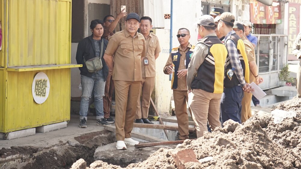 Pemkab Sidoarjo Prioritaskan Betonisasi Jalan Raya Bluru Kidul