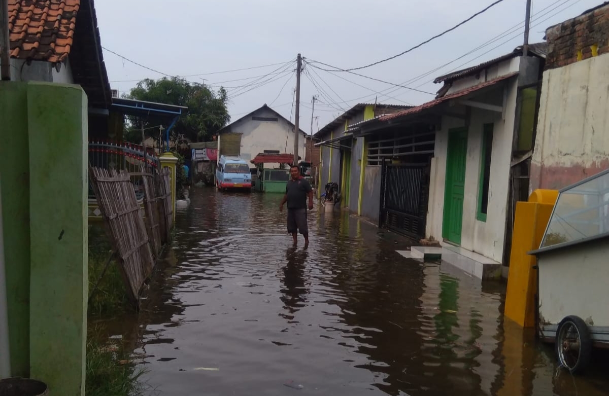 Warga Kesunean Kena Rob Lagi