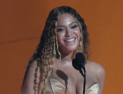 Dianggap Menunggak Pajak, Beyonce Beralasan Uangnya untuk Amal