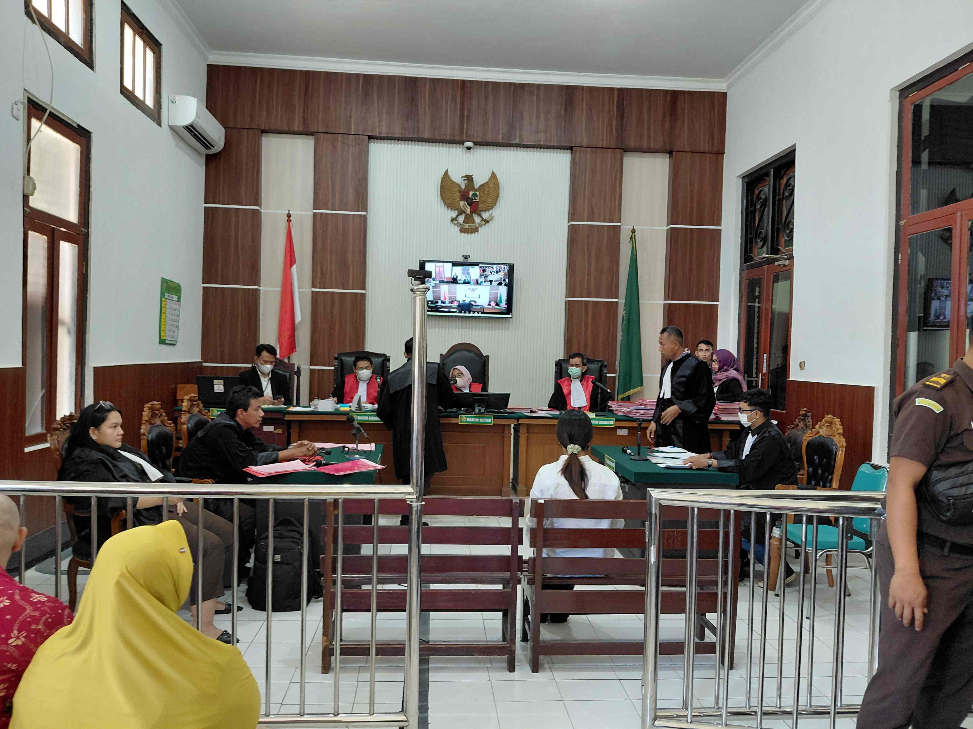 Jadi Perantara Ganja, Warga Surabaya Dituntut 3,5 Tahun Penjara dan Denda Rp1 Miliar