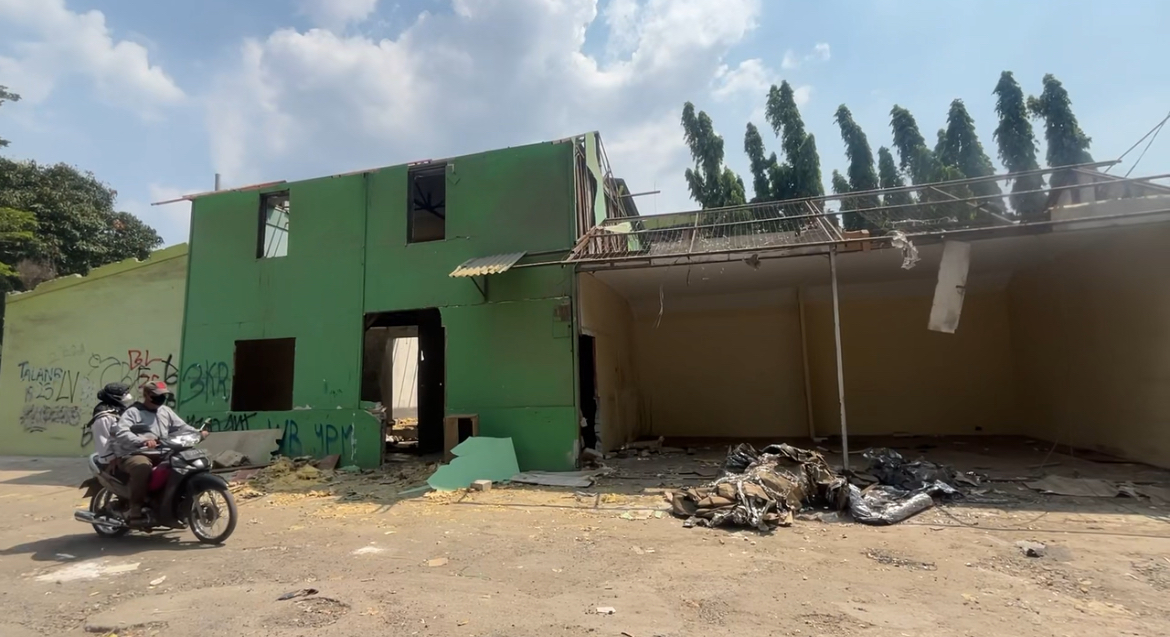 Kang Dedi Disindir Saat Bongkar Bangunan Liar di Kampung Gabus: Cuma Ngonten Doang!