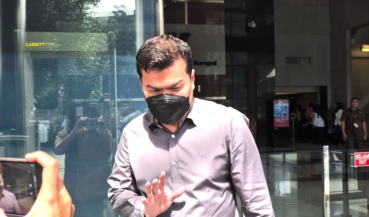 Usai Diperika KPK sebagai Saksi E-KTP, Andi Narogong Bungkam