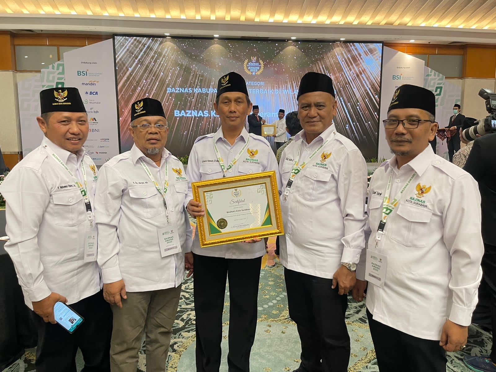 Baznas Surabaya Buka Program Beasiswa Khusus Santri 