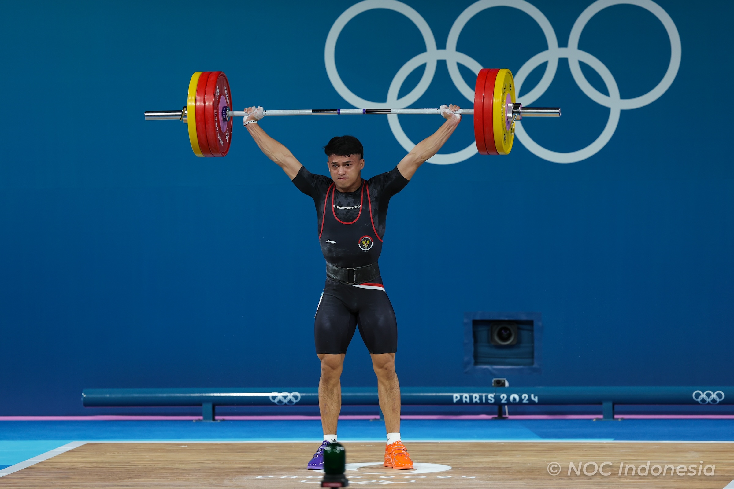 Reaksi Rizki Juniansyah Kala Dirinya Tahu Pecahkan Rekor Clean and Jerk di Olimpiade Paris 2024