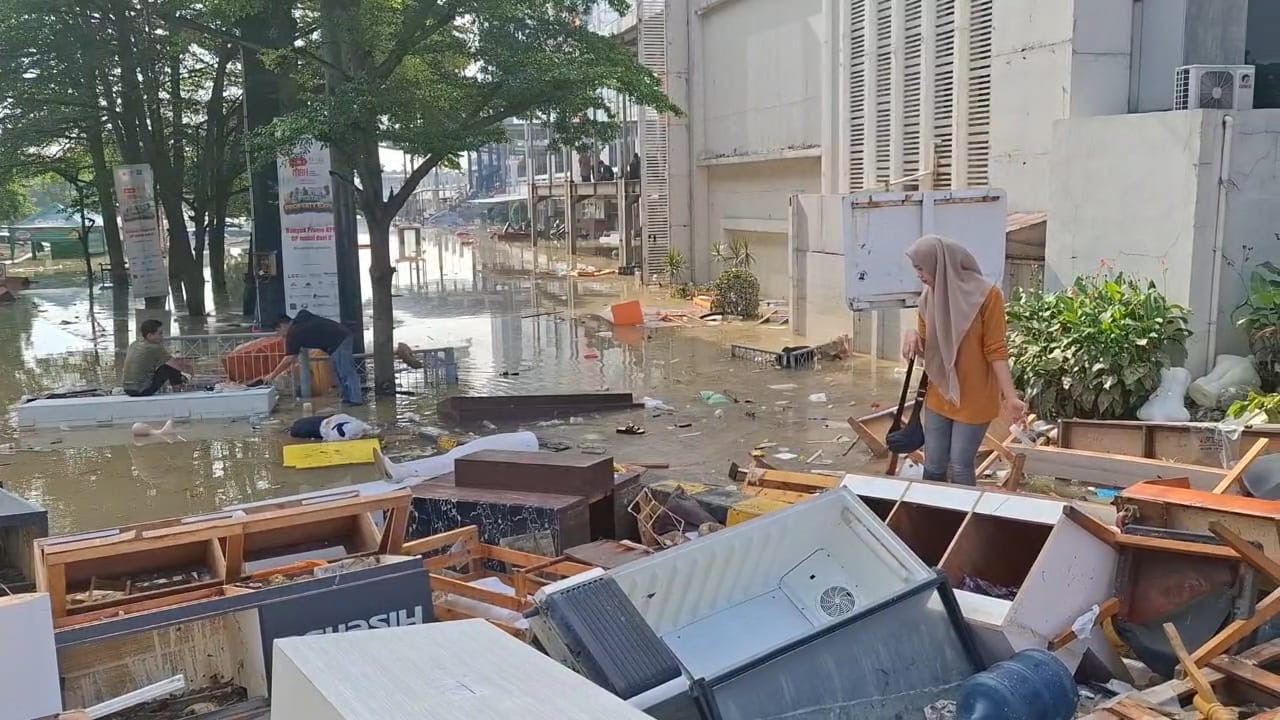 Banjir Kian Parah, Pengamat Minta Pemda Fokus Perbaikan Infrastruktur dan Relokasi Warga