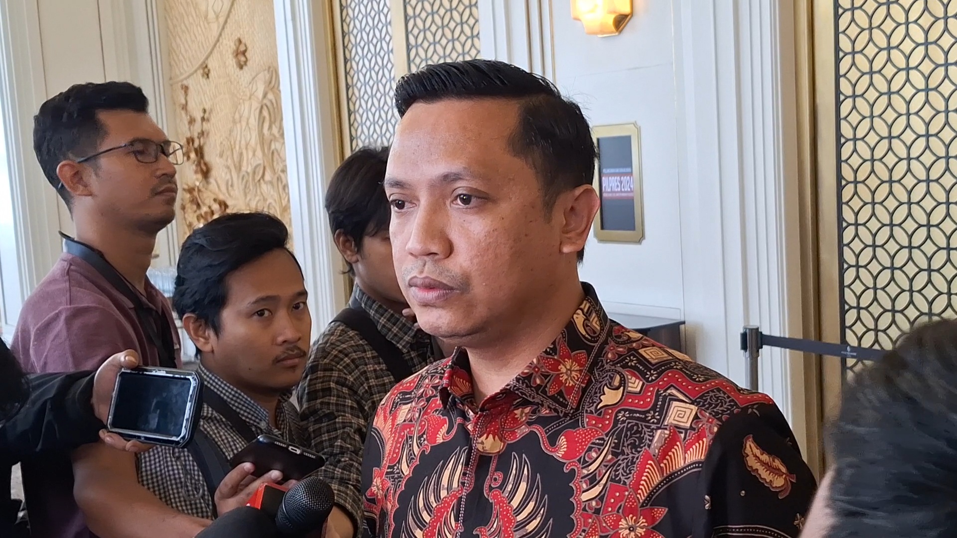 Lagi! PDIP Ungkit Cawe-Cawe Jokowi, Mau Buktikan ke MK