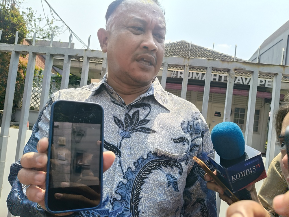 Menit-Menit Terakhir Kematian Diplomat Kemenlu, Kompolnas Usut Isi Percakapan Istri dan Penjaga Kos