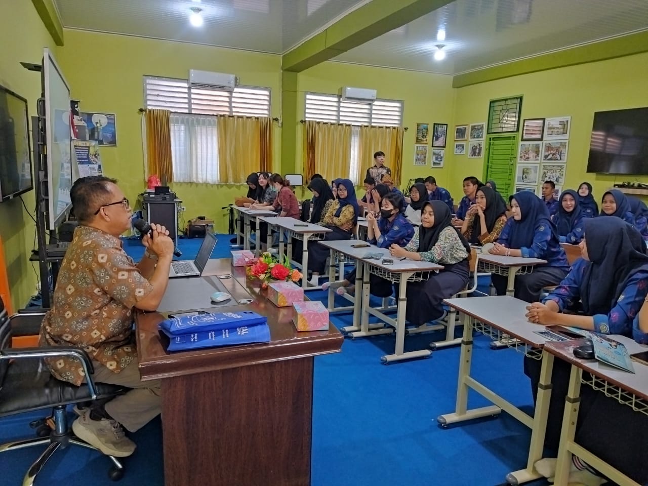 Kemendikdasmen Percepat Penilaian dan Predikat Kinerja Guru 2025 