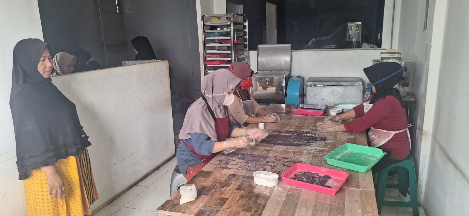 Berbekal Pinjaman Modal dan Pendampingan BRI, Perempuan Tangguh Ini Dirikan Kelompok Wanita Tani di Kaki Gunung Ciremai