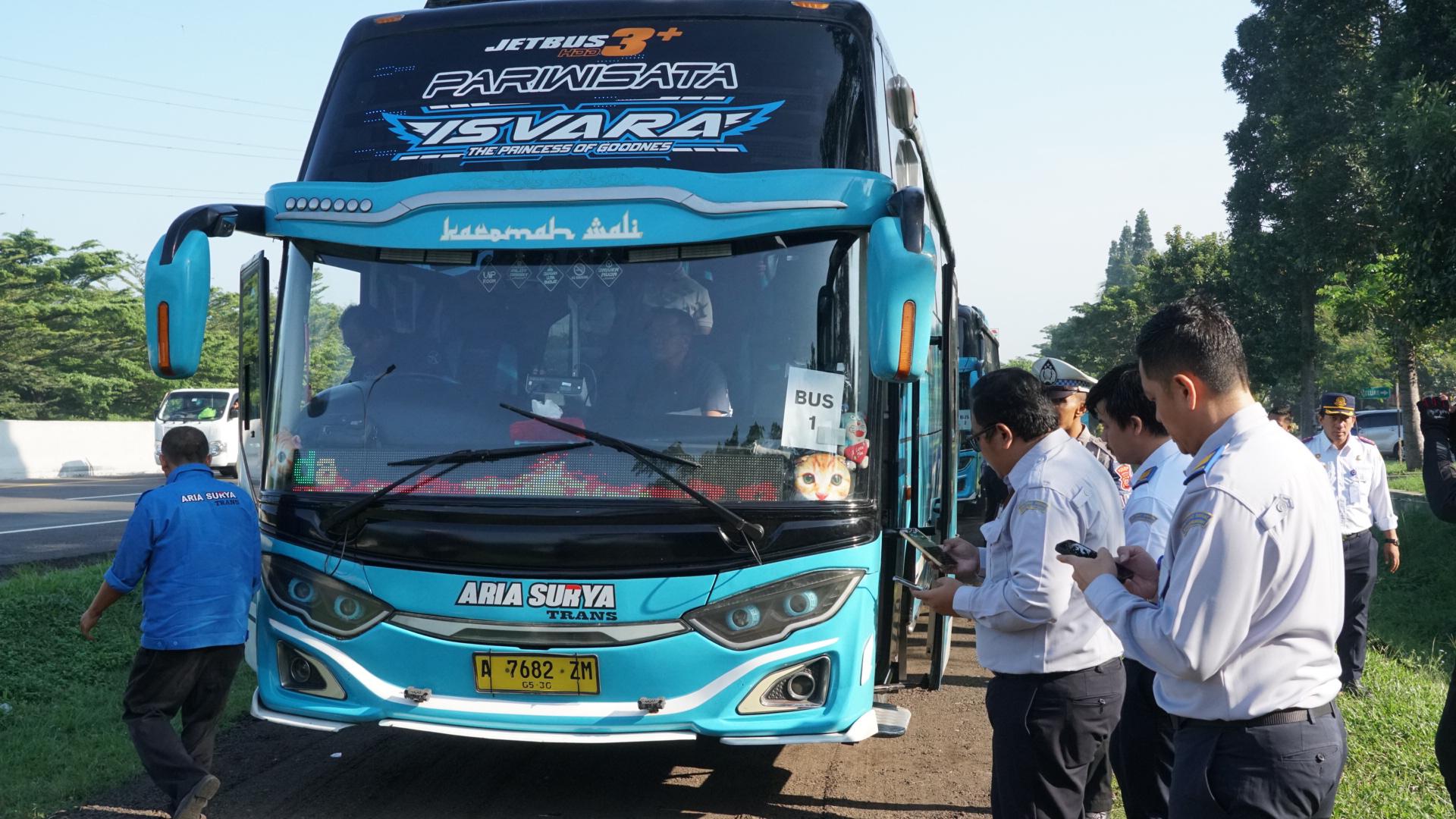 Libur Iduladha, Kemenhub Gencarkan Pengecekan Armada Bus