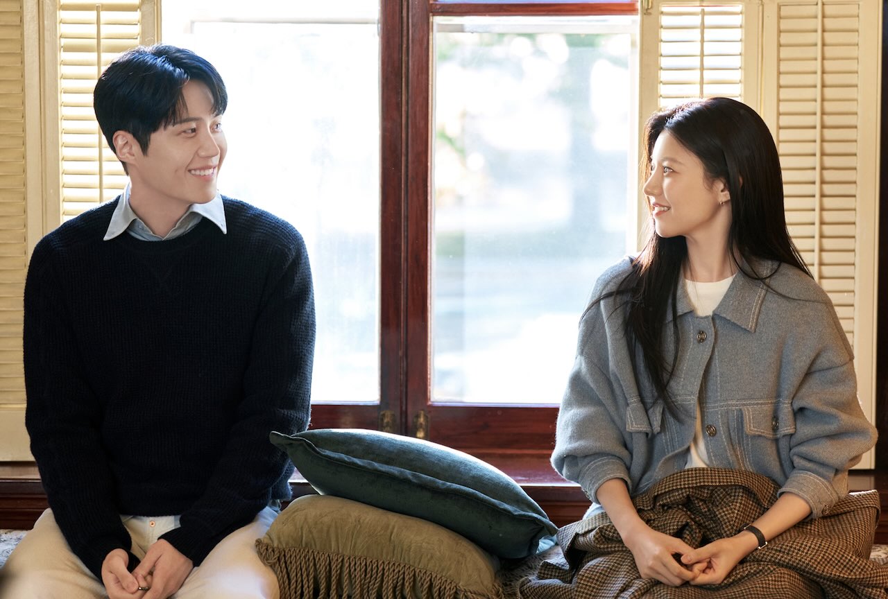 Sinopsis Can This Love be Translated?, Kim Seon Ho dan Go Youn Jung Terjebak Lost in Translation  