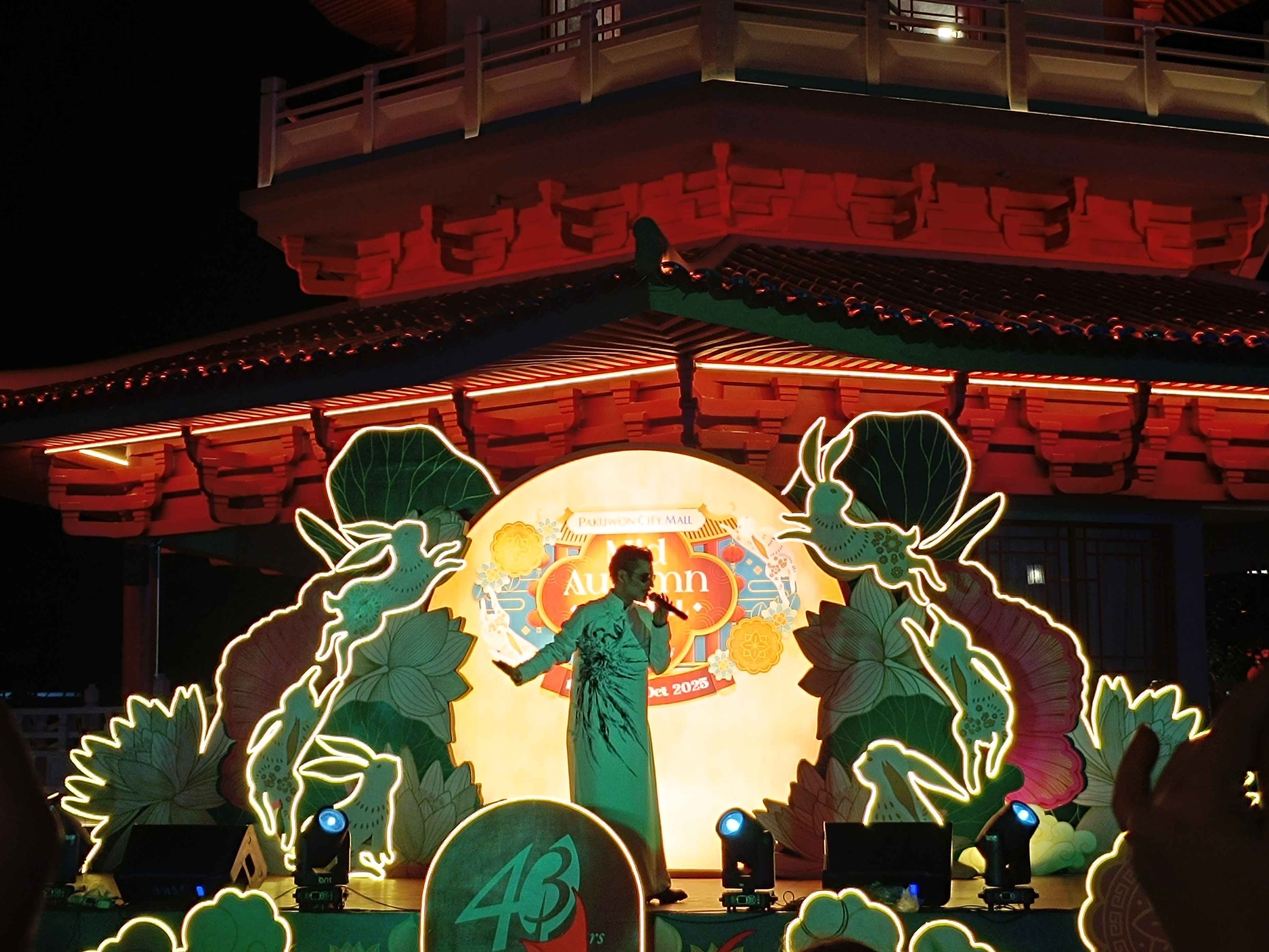 Pakuwon City Mall Hadirkan Tribute to Andy Lau di Park Shanghai, Meriahkan Mid Autumn Festival 2025