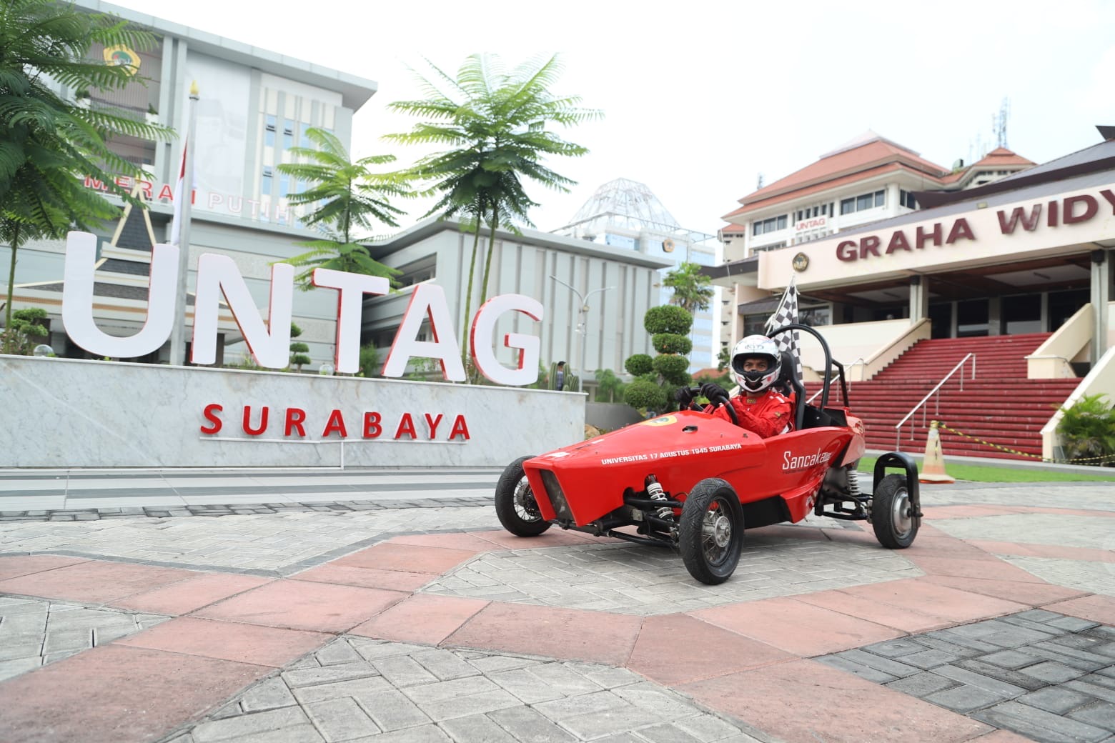 Kembangkan Mobil Listrik Sancaka Generasi Dua, Untag Surabaya Tuangkan Berbagai Inovasi Baru