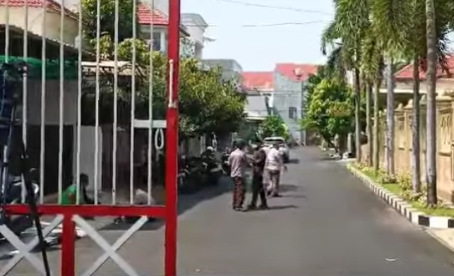 Polisi Periksa 4 Tetangga Firli Bahuri di Bekasi, Ada Sosok Purnawirawan