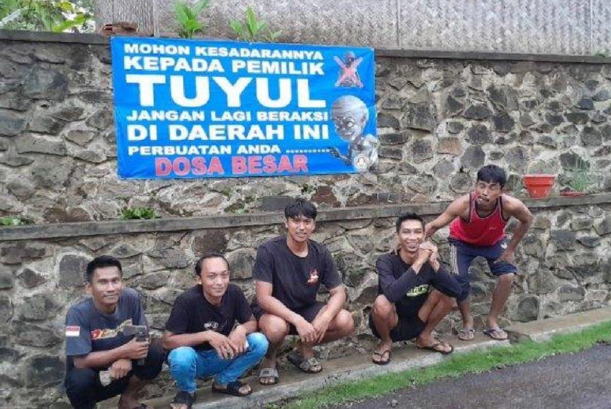 Warga Ciamis Geram Banyak Duit Hilang Misterius, Auto Pasang Spanduk: 'Pemilik Tuyul Jangan Lagi Beraksi'