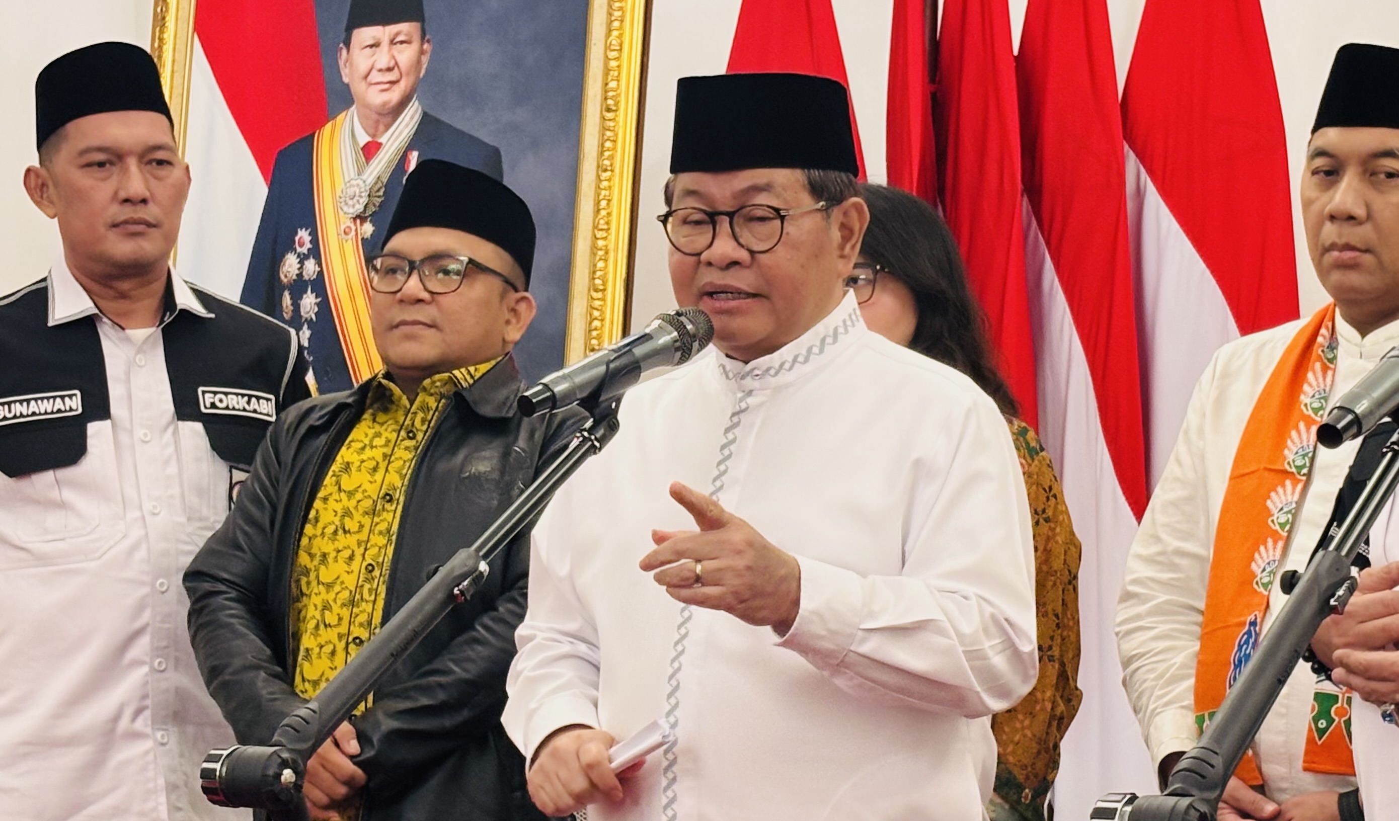 Pramono Minta Pengemudi Alphard Terobos Lampu Merah Disanksi, Diduga Gunakan Pelat Palsu