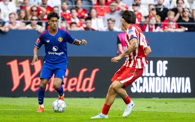 Debut! JJ Gabriel Tampil Perdana Saat Man United Bungkam Atletico Madrid