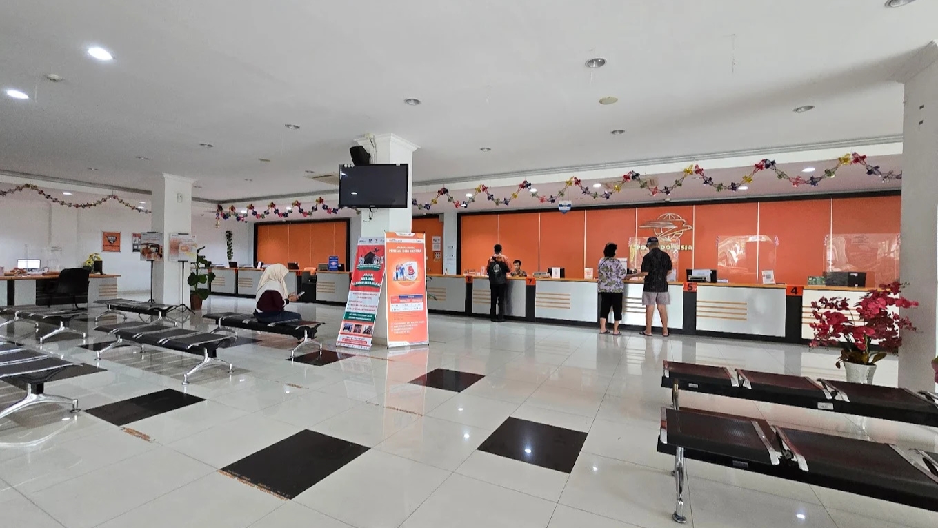 Selain Ditransfer, Dana Pensiun Kini Bisa Diambil di Kantor Pos Terdekat