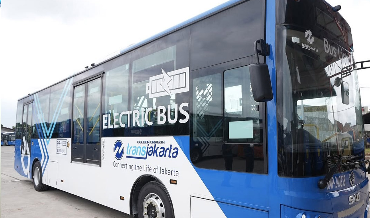 TransJakarta Buka Lowongan Kerja untuk Lulusan D3-S1, Cek Kualifikasinya di Sini