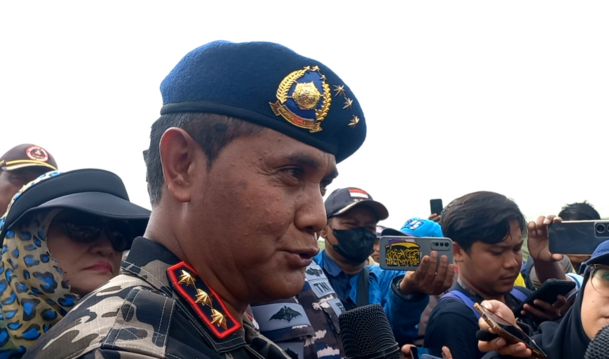 KKP Terus Dalami Pemilik Pagar Laut Tangerang: Kita Usut Sampai Ada Tersangkanya!   