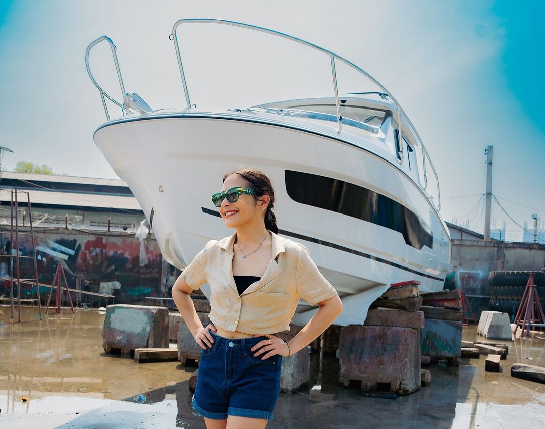 Ultah ke-28 Tahun, Prilly Latuconsina Beli Yacht: Kapanpun Mau Mancing Tinggal Gas!