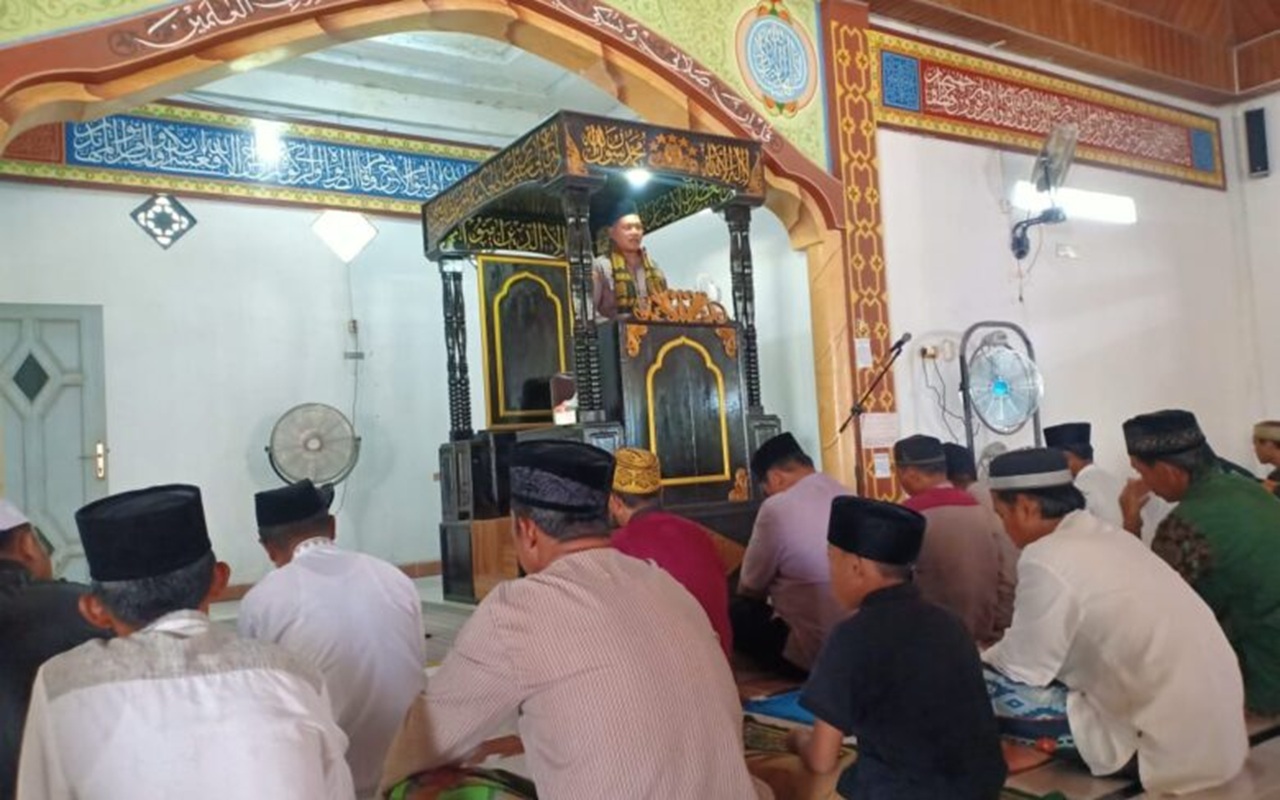 Penting! Begini Cara Menyikapi Kesalahan Khatib Saat Khutbah Jumat