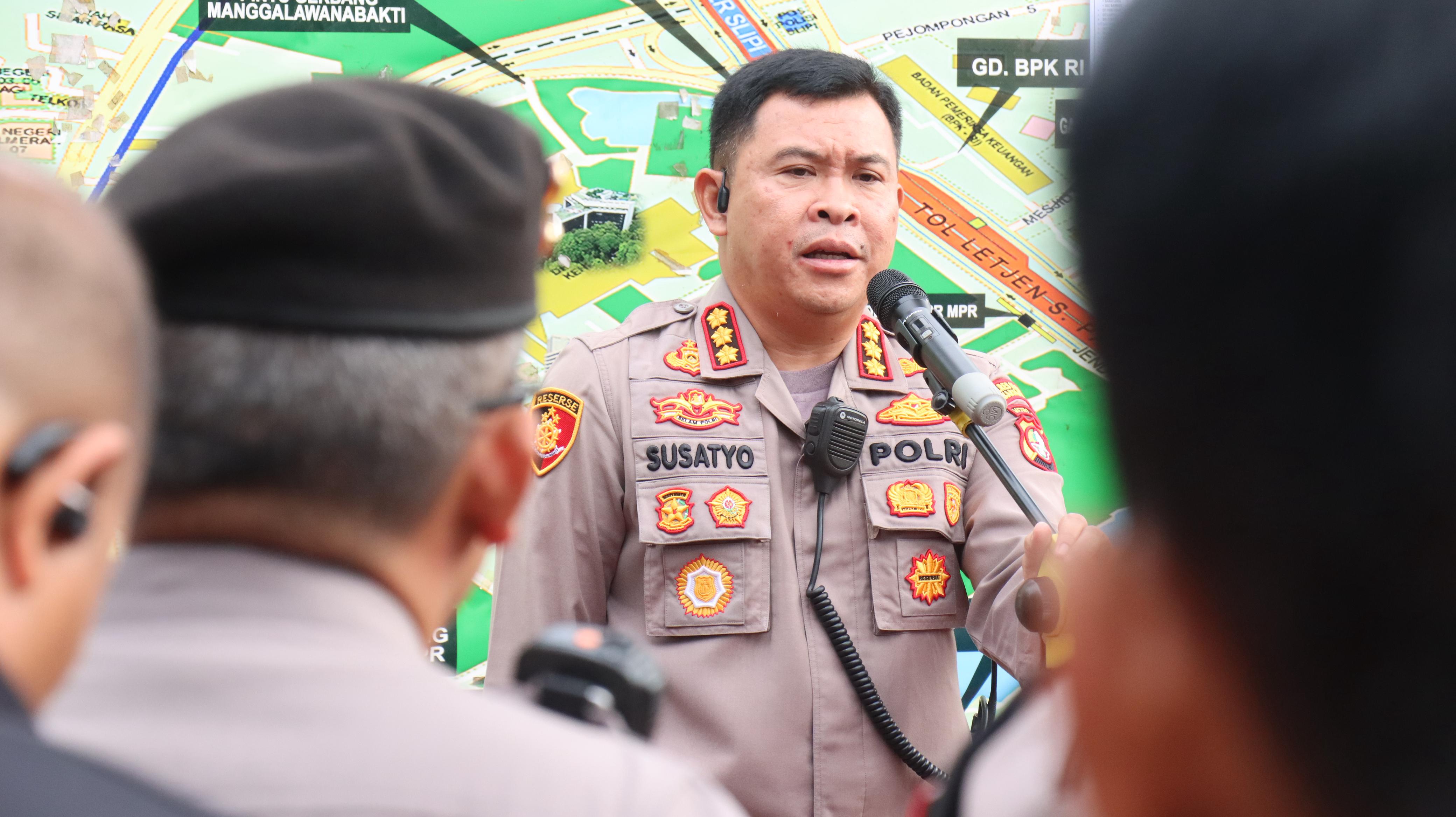 1.145 Polisi Dikerahkan Amankan Aksi Massa di Depan DPR