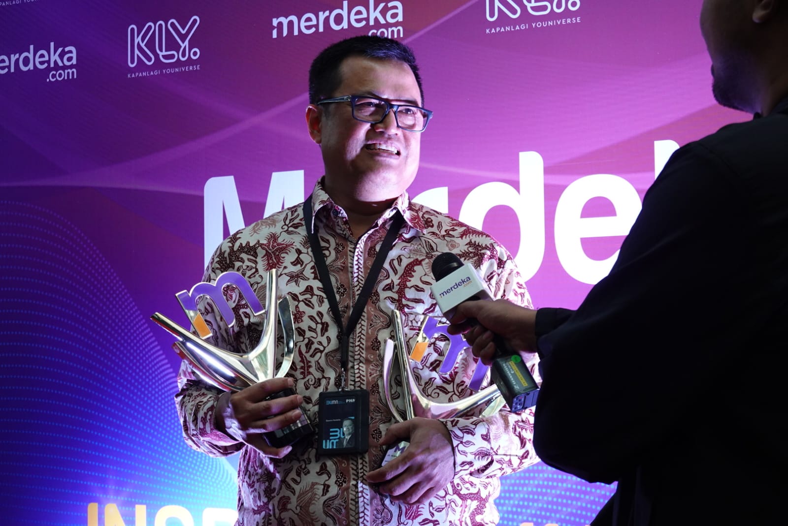 Luar Biasa, PNM Raih Dua Penghargaan Bergengsi di Merdeka Award 2024