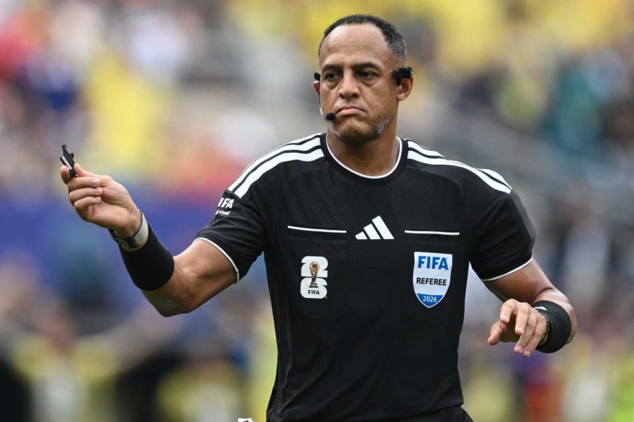 Profil Ismail Elfath, Wasit Inggris vs Argentina yang Punya Rekor Manis Bareng Messi
