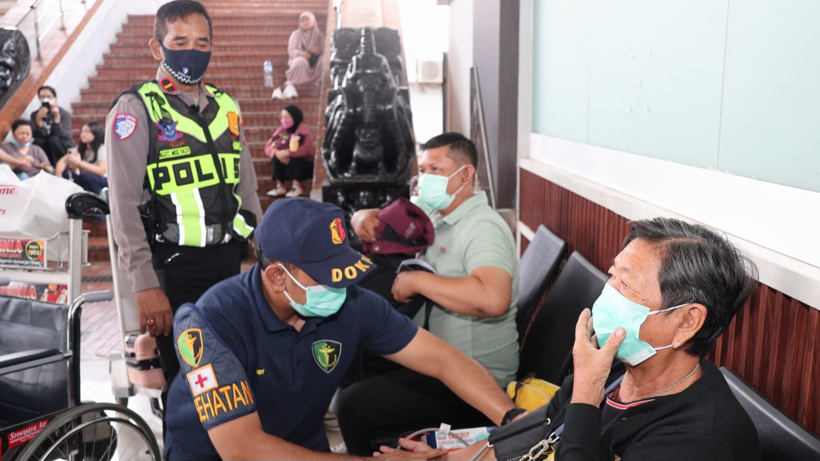 Bandara Soetta Terdampak Erupsi Anak Krakatau, Penumpang Dapat Layanan Medis Gratis