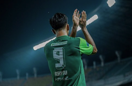 Striker Muda Persebaya Rizky Dwi Disanjung Paul Munster: Tidak Egois dan Mau Belajar! 