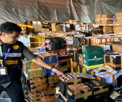 19 Ribu Botol Miras Berpita Cukai Palsu Nyaris Banjiri Bali