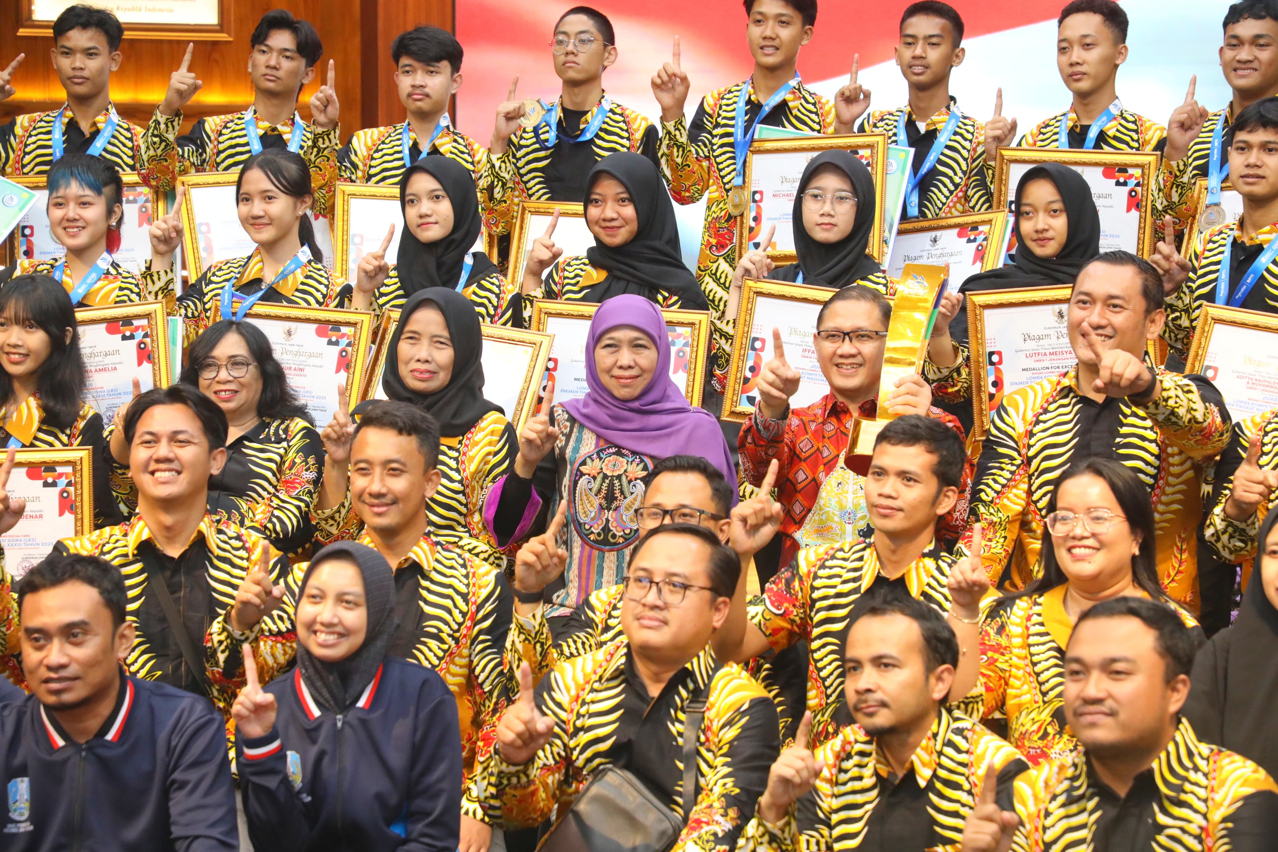 Hattrick, Jawa Timur Kembali Raih Juara Umum LKS Nasional