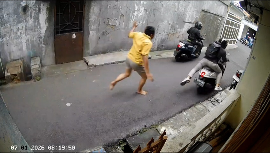 Beraksi Lima Menit, Pelaku Curanmor di Kota Bambu Selatan Jakbar Lepaskan Empat Tembakan