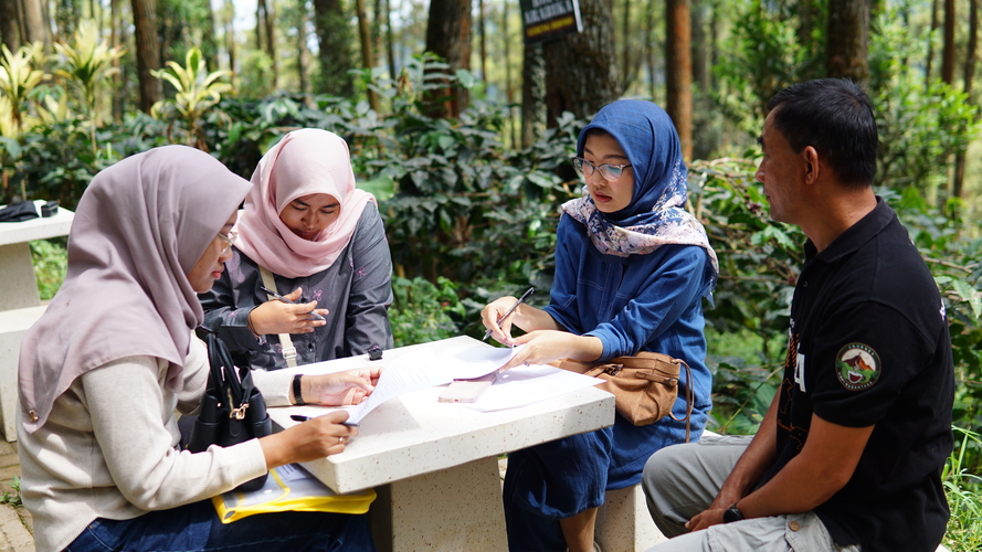 Kopi Lereng Bromo: Menjaga Alam, Menghidupi Desa