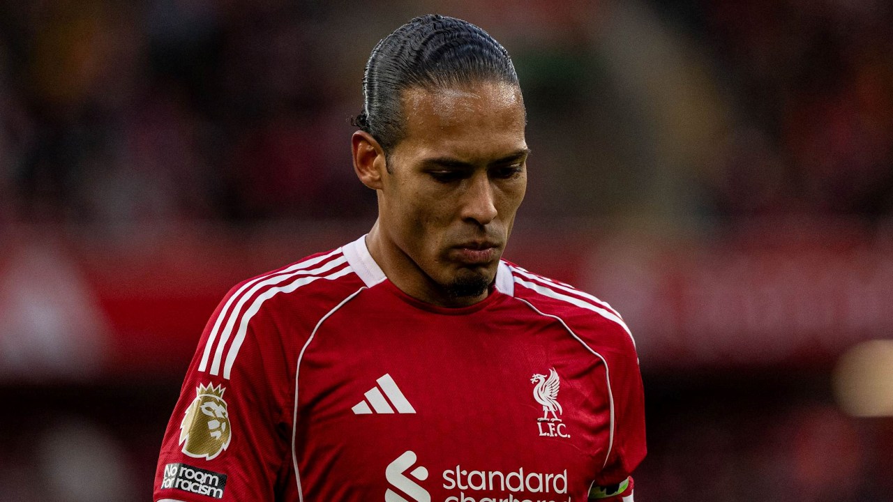 Liverpool Rapuh di Bola Mati, Virgil Van Dijk Angkat Bicara