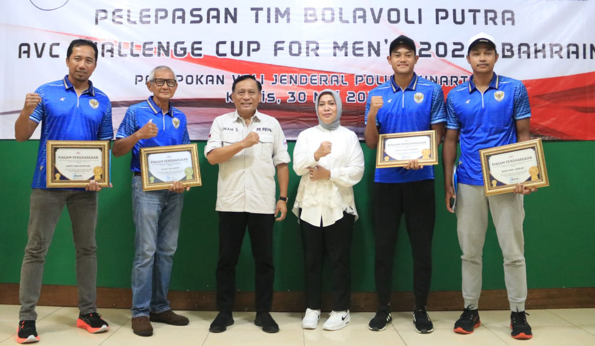 PBVSI Beri Penghargaan ke Bintang dan Sofyan, Juarai World Beach Volleyball Pro Tour Future 2024