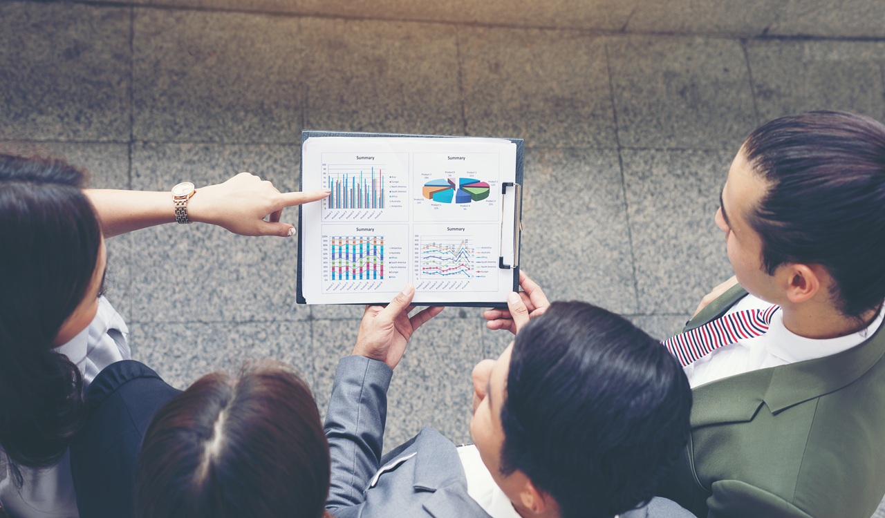 7 Strategi Investasi Saham Jangka Panjang: Panduan untuk Investor Pemula dan Berpengalaman