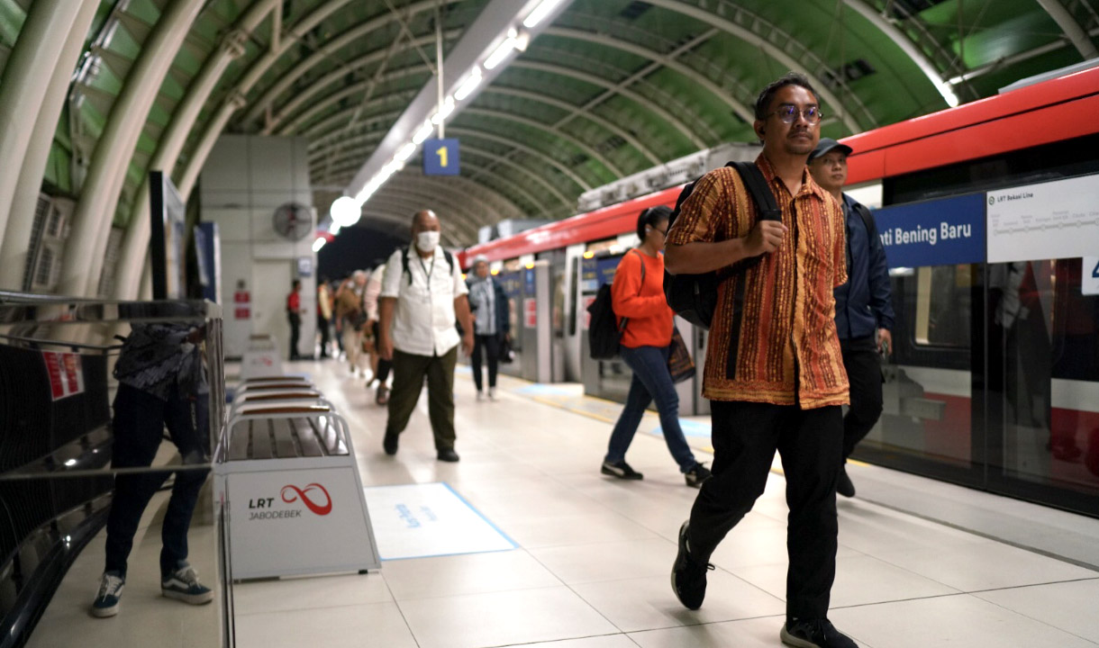 KAI Perpanjang Operasional LRT Jabodebek pada Malam Tahun Baru 