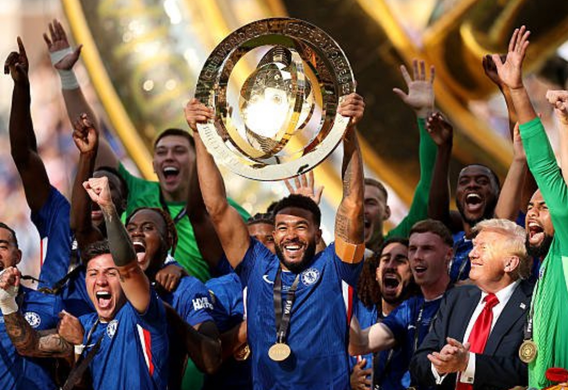 Presiden AS Cari Muka! Donald Trump Dituding Ganggu Momen Penyerahan Trofi Piala Dunia Antarklub Chelsea