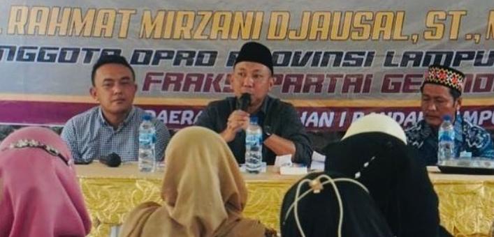 Warga Bandarlampung Curhat Masalah Banjir ke Mirzani