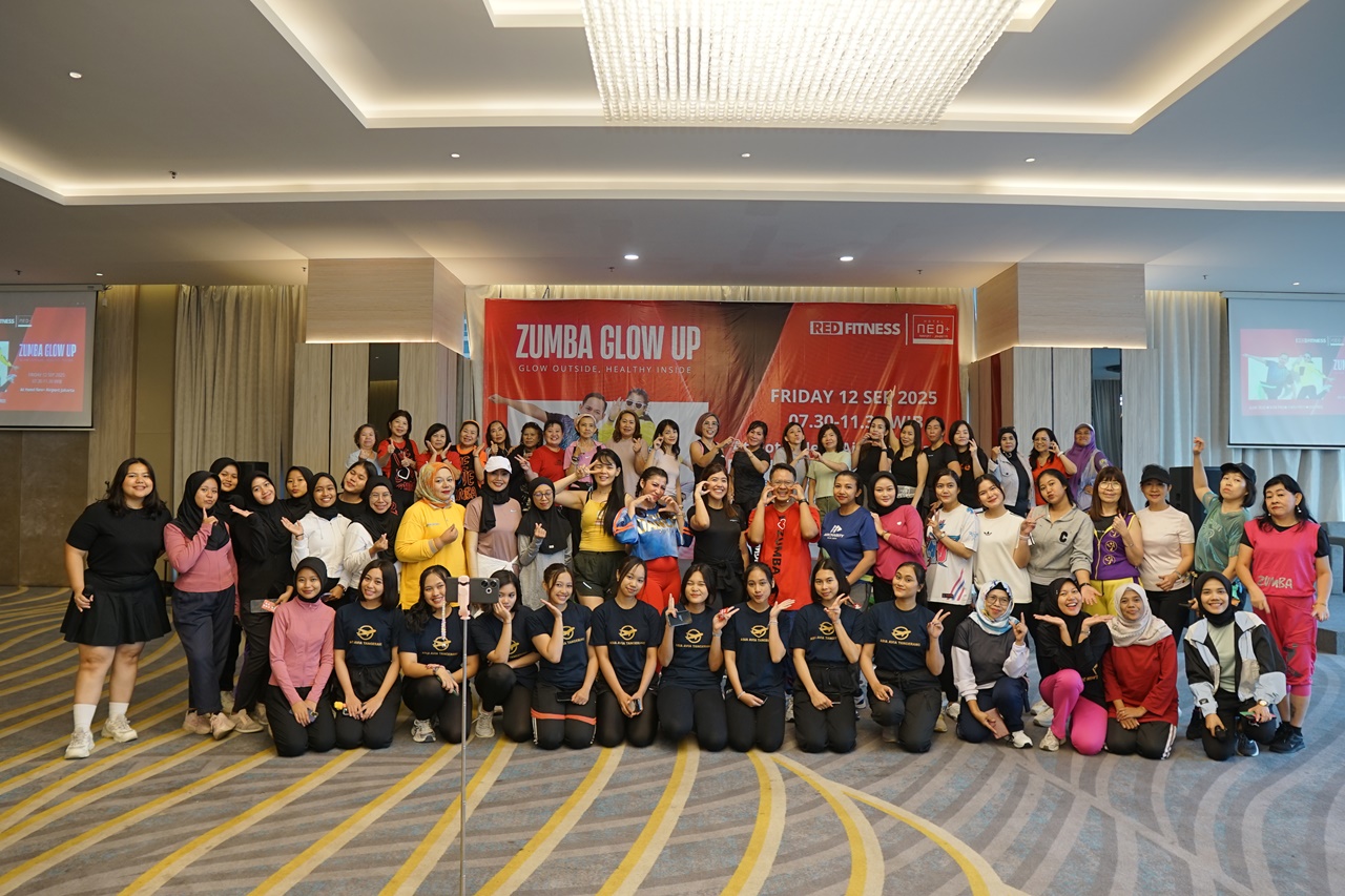 Kolaborasi Seru! Hotel NEO+ Airport & RedFitness Hadirkan Zumba Glow Up yang Meriah