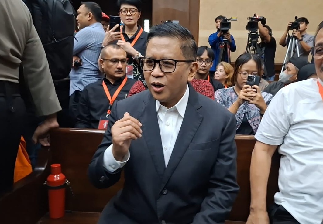 Dituntut 7 Tahun Penjara, Sekjen PDIP Minta Dibebaskan 