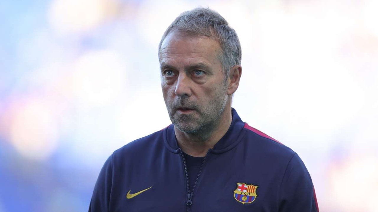Hansi Flick Desak Barcelona Cari Striker Baru, Nasib Ferran Jadi Penentu